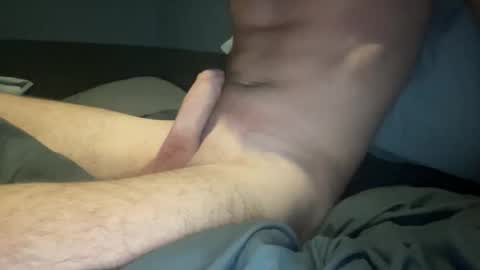 Snapshot of maxgrey5 chatting on 11/23/25, 11:26 maxgrey5 online show from 11/23/25, 11:26