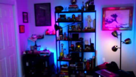Snapshot of maxhughes chatting on 05/25/26, 01:11 Max Hughes online show from 05/25/26, 01:11