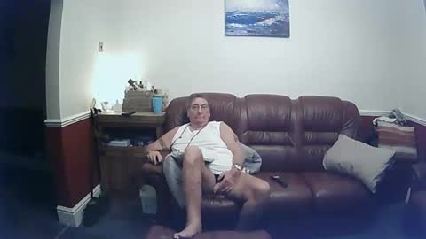 MAX online show from 12/13/24, 08:04