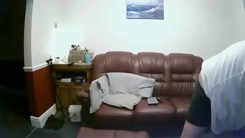 MAX online show from 12/17/24, 08:10