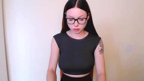 Snapshot of maxi_sweetheart chatting on 09/24/25, 11:13 Joanna online show from 09/24/25, 11:13