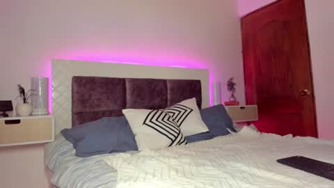 Max online show from 01/27/25, 12:16