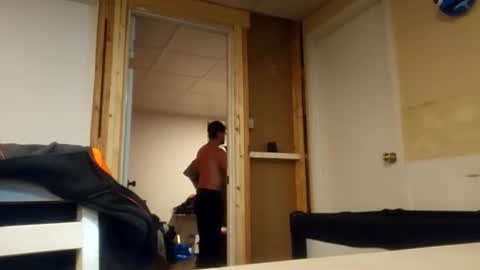 Maxichaud online show from 11/08/25, 07:41