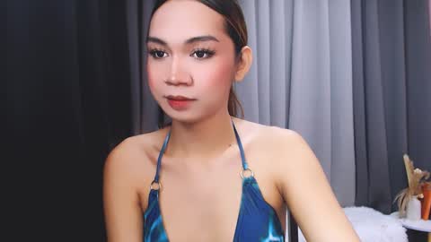 maxie greyson online show from 12/10/24, 02:38