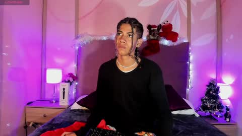 maxim online show from 12/29/24, 03:00