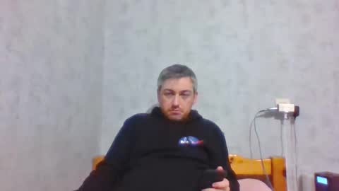 Maxime online show from 01/15/25, 04:21