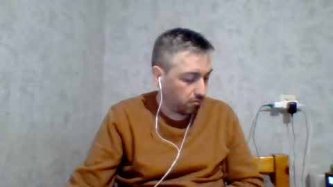 Maxime online show from 06/13/26, 10:29