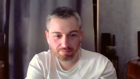 Maxime online show from 06/19/26, 04:11