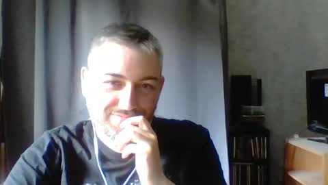 Maxime online show from 07/21/26, 09:55