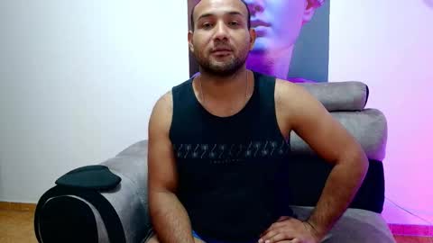 Snapshot of maximiliano_coot chatting on 10/27/25, 02:43 maximiliano_coot online show from 10/27/25, 02:43