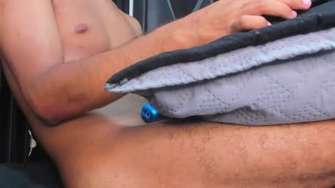 maxi online show from 09/14/25, 04:17