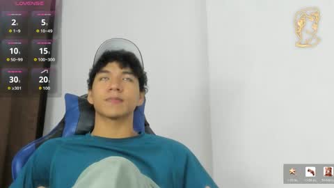 Snapshot of maximiliano_kh4lil chatting on 05/31/26, 12:56 Maximiliano online show from 05/31/26, 12:56