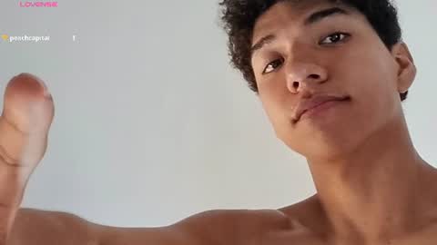 Maximiliano online show from 07/15/26, 12:32
