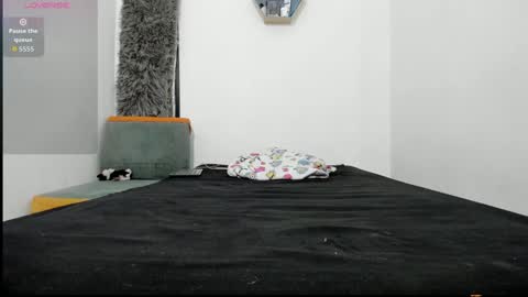 maximo__77 online show from 10/01/25, 11:33