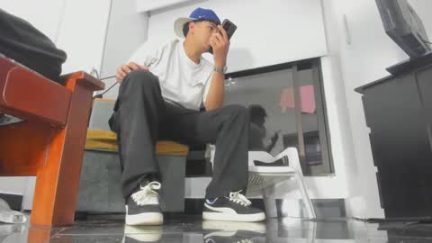 maximo__77 online show from 10/13/25, 03:39