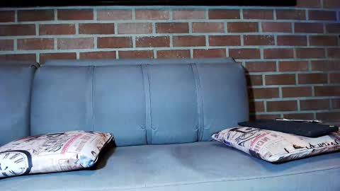 Max online show from 03/11/25, 09:04