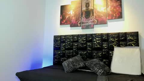 maximo_morelli online show from 11/28/25, 01:30