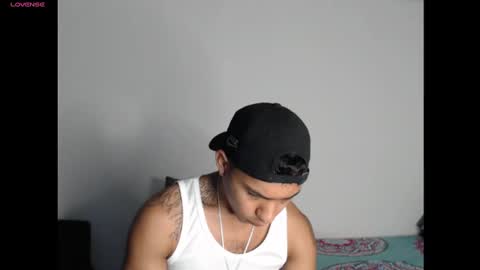 Maximo Aron Vega online show from 12/23/24, 12:30