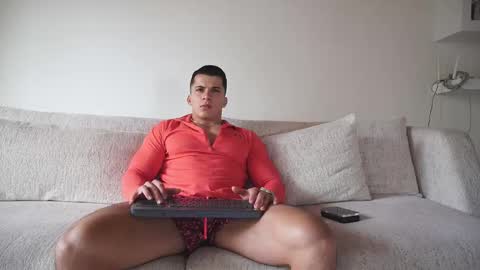 Sebastian online show from 10/11/25, 09:13