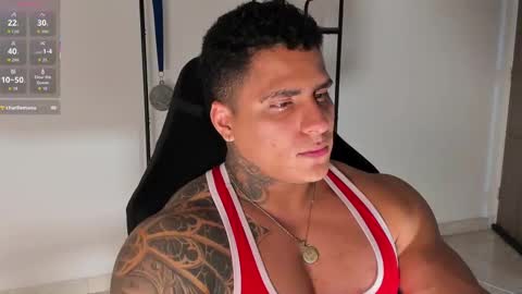 Snapshot of maximoscott_ chatting on 09/18/25, 07:38 Maximoscott online show from 09/18/25, 07:38