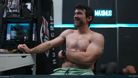 Maximus7871 online show from 12/19/24, 12:02