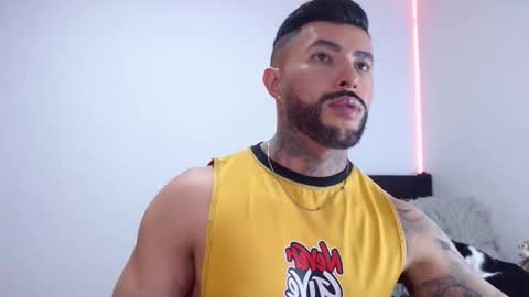 Independent Model online show from 09/30/25, 02:38