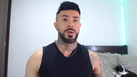 Independent Model online show from 02/08/26, 01:53