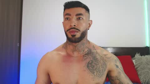 Independent Model online show from 04/30/26, 05:47