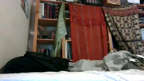 Max online show from 04/20/26, 01:41
