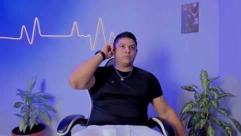 Maximus online show from 11/23/25, 02:50