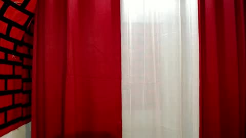 Snapshot of maxine_sucks chatting on 02/17/25, 11:13 Maxine Sucks online show from 02/17/25, 11:13