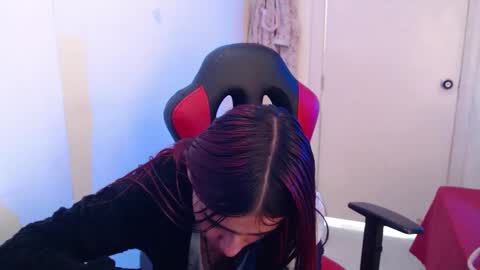 Snapshot of maxinesex_ chatting on 03/30/26, 02:29 maxinesex_ online show from 03/30/26, 02:29