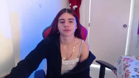 Snapshot of maxinesex_ chatting on 04/24/26, 01:46 maxinesex_ online show from 04/24/26, 01:46