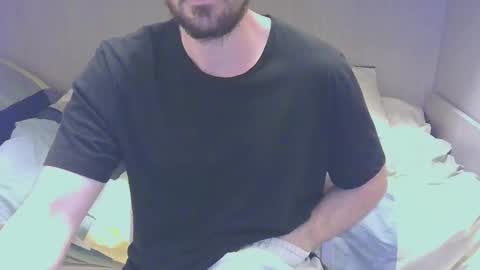 Snapshot of maxsperman1 chatting on 12/01/24, 06:30 MaxSperman online show from 12/01/24, 06:30