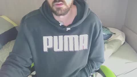 Snapshot of maxsperman1 chatting on 12/04/24, 11:41 MaxSperman online show from 12/04/24, 11:41