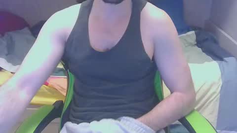 Snapshot of maxsperman1 chatting on 01/05/25, 08:31 MaxSperman online show from 01/05/25, 08:31