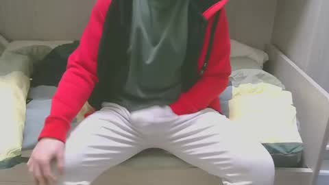 Snapshot of maxsperman1 chatting on 02/03/25, 11:20 MaxSperman online show from 02/03/25, 11:20