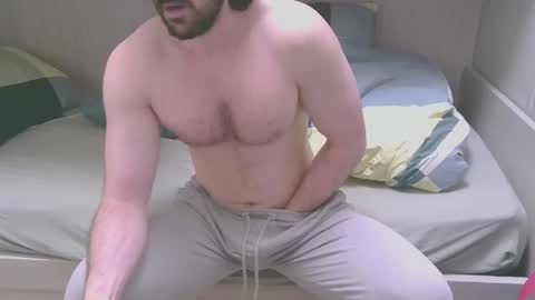 Snapshot of maxsperman1 chatting on 09/29/25, 11:59 MaxSperman online show from 09/29/25, 11:59