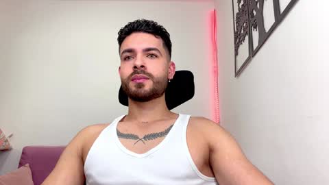 Snapshot of maxtowers chatting on 01/16/25, 07:52 Maxi online show from 01/16/25, 07:52