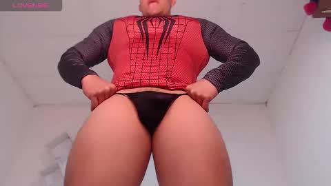 Max online show from 10/19/25, 05:41