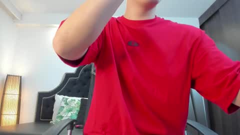 Maxxi online show from 12/15/25, 02:16