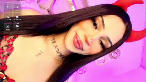 Snapshot of maxxine_vxx chatting on 04/03/26, 08:40 Valentina online show from 04/03/26, 08:40