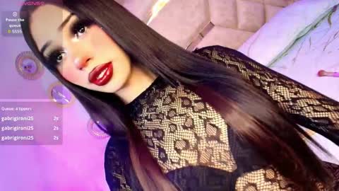 Snapshot of maxxine_vxx chatting on 04/21/26, 08:23 Valentina online show from 04/21/26, 08:23