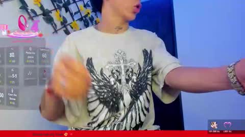 Snapshot of maxxx_bigcock chatting on 01/19/26, 02:15 Max online show from 01/19/26, 02:15