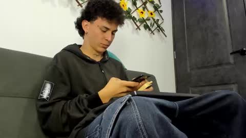 Snapshot of maxxx_bigcock chatting on 02/22/26, 02:24 Max online show from 02/22/26, 02:24