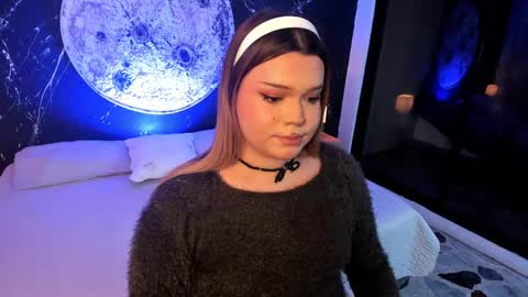 Snapshot of maxxxine_ chatting on 10/08/25, 05:49 Maxine Minx online show from 10/08/25, 05:49