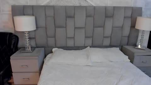 Snapshot of maxxxine_ chatting on 10/29/25, 05:31 Maxine Minx online show from 10/29/25, 05:31