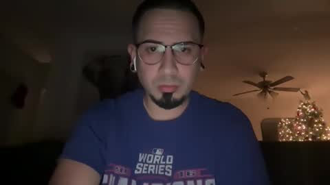 maxzies490597 online show from 12/16/25, 04:17