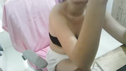 may online show from 09/24/25, 03:43