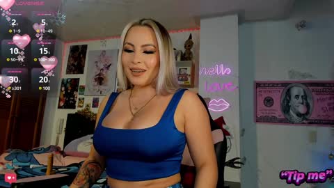 Snapshot of may_aceros chatting on 12/31/24, 11:06 may aceros online show from 12/31/24, 11:06